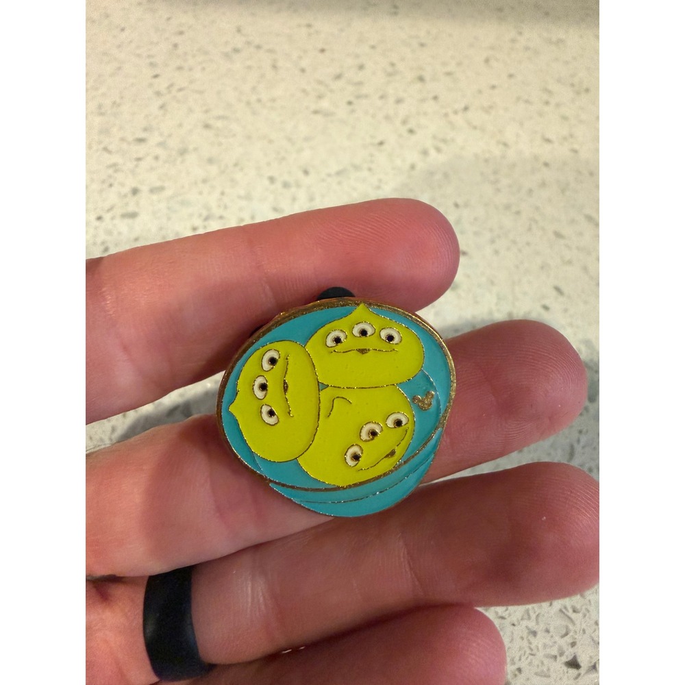 Disney Toy Story Aliens Sushi Hidden Mickey Pin 2018